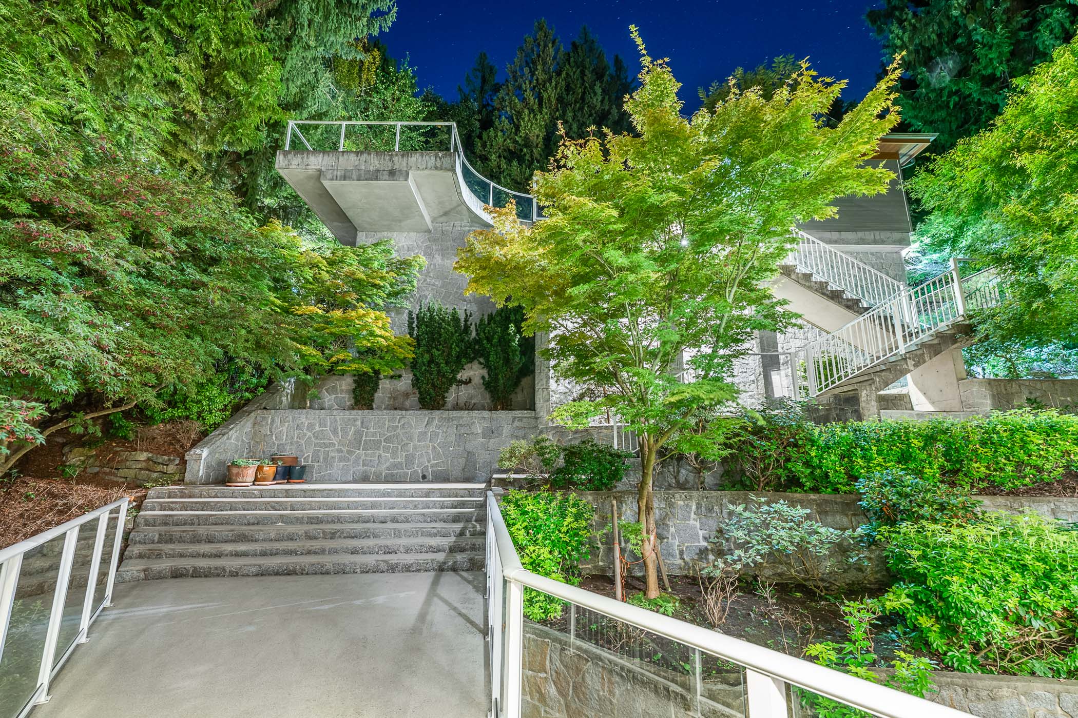 6275 Taylor Drive